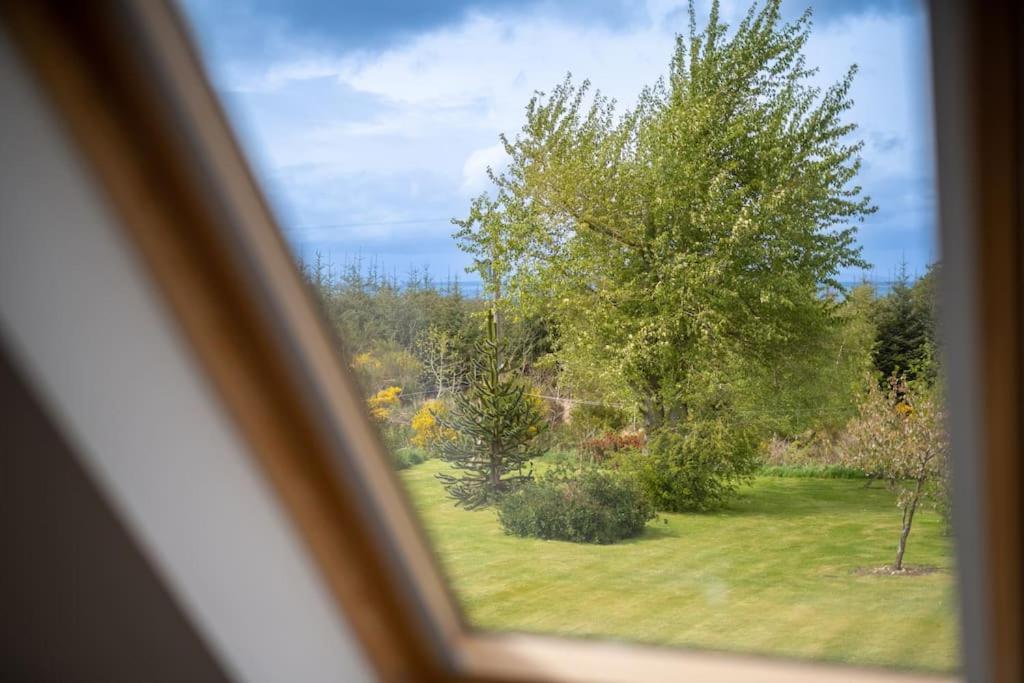 Cosy & Rustic Retreat - Woodland Cottage. Nairn Εξωτερικό φωτογραφία