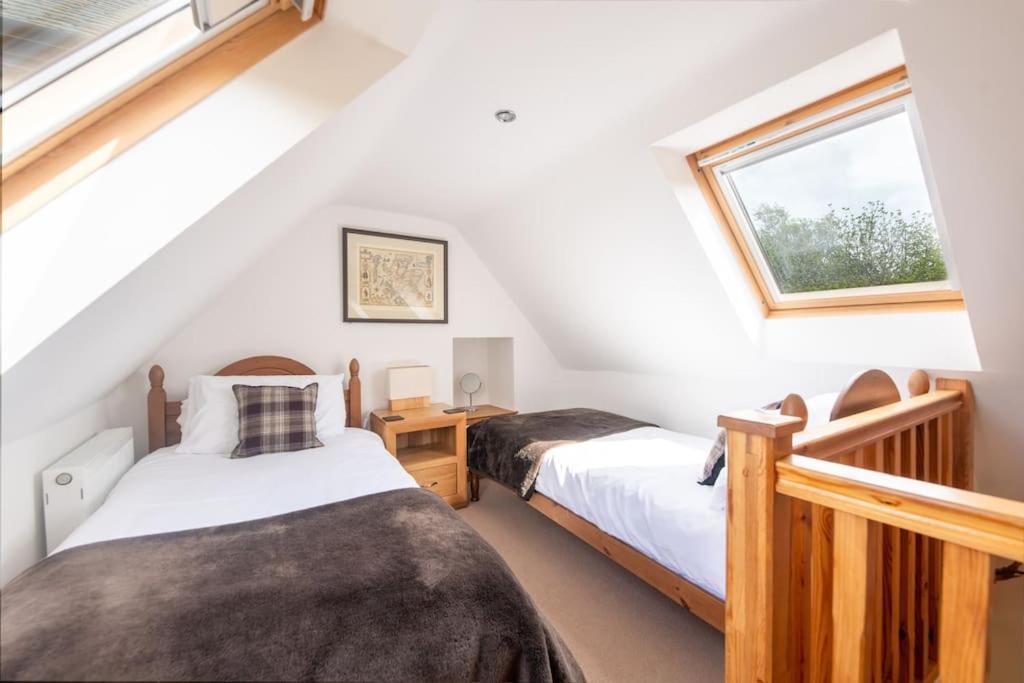 Cosy & Rustic Retreat - Woodland Cottage. Nairn Εξωτερικό φωτογραφία